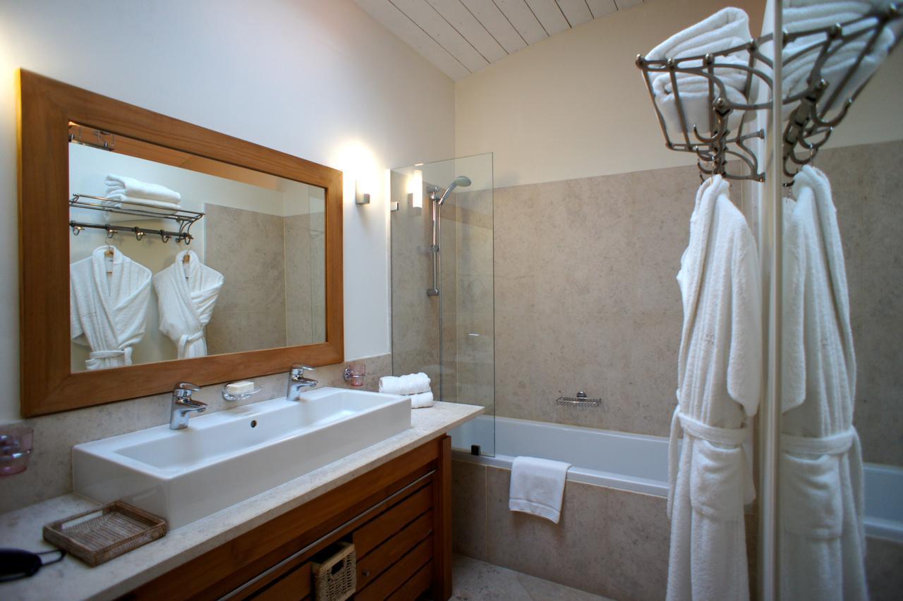 Chambre Lit King-Size avec Balcon