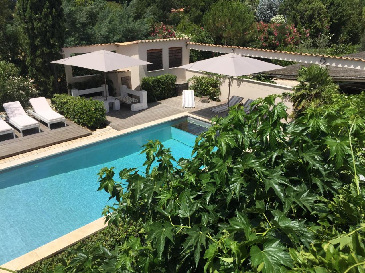 Superior Double Room Balcony Pool View 4 36 sqm